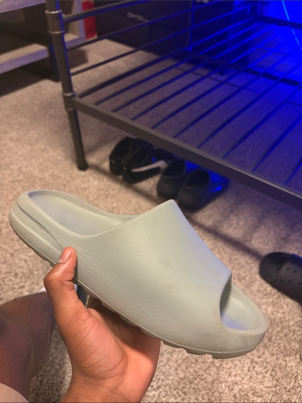 Yeezy Slide Sandal in Light Gray